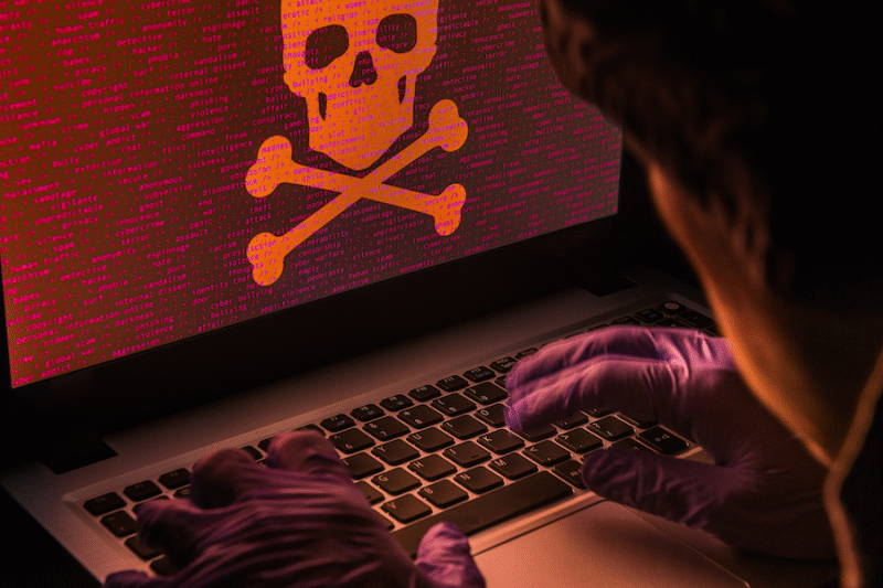 Зростання атак на ланцюги постачання: шкідливі пакети на npm