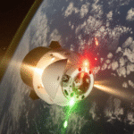 Космічний корабель SpaceX Dragon на МКС