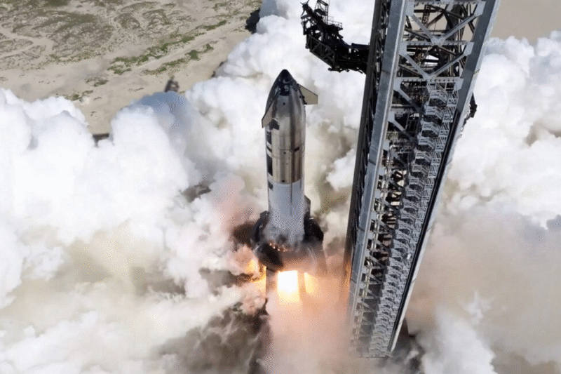 SpaceX готується до десятого випробувального польоту Starship