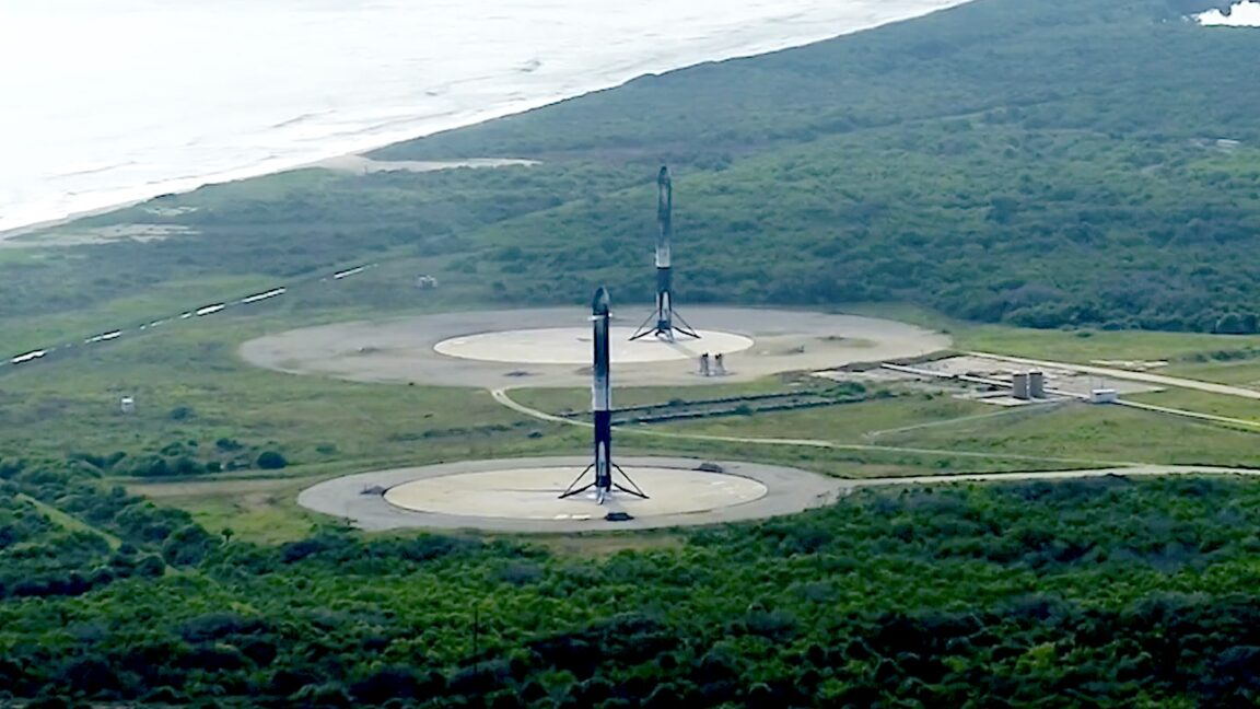 Приземлення ракети Falcon 9 від SpaceX
