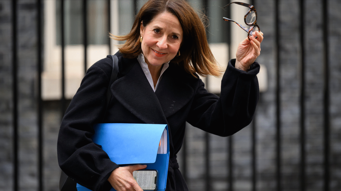 Ілюстрація інвестицій у штучний інтелект у Великій Британії