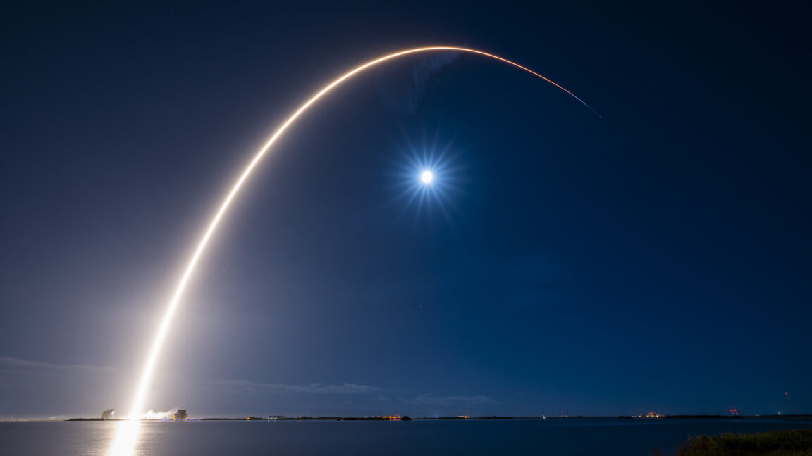 Космічний запуск в умовах обмежень